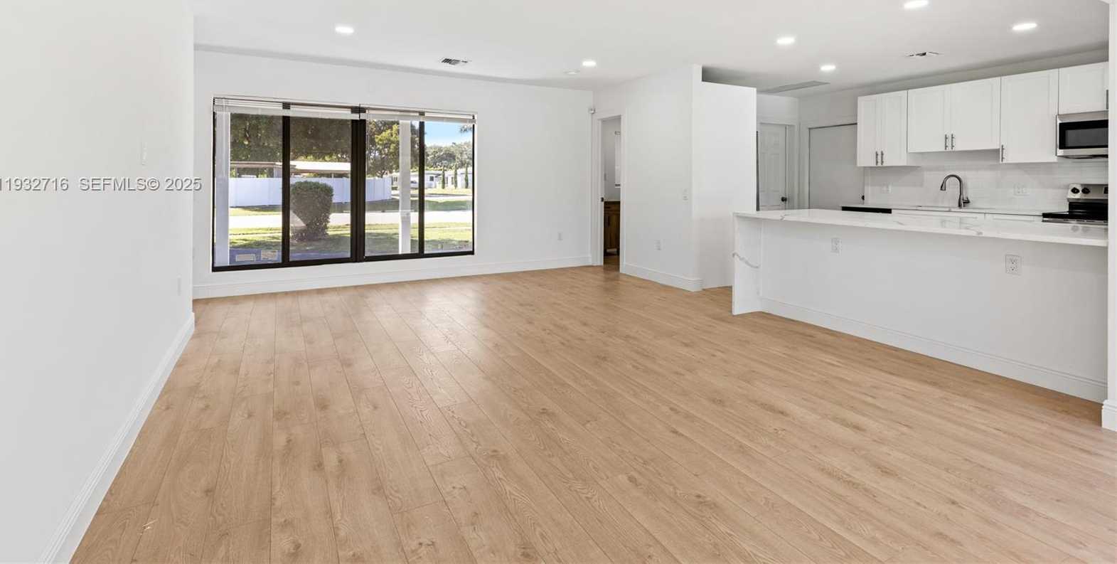 Small Image of 317 NORTH 31ST AVE, Hollywood Number 43