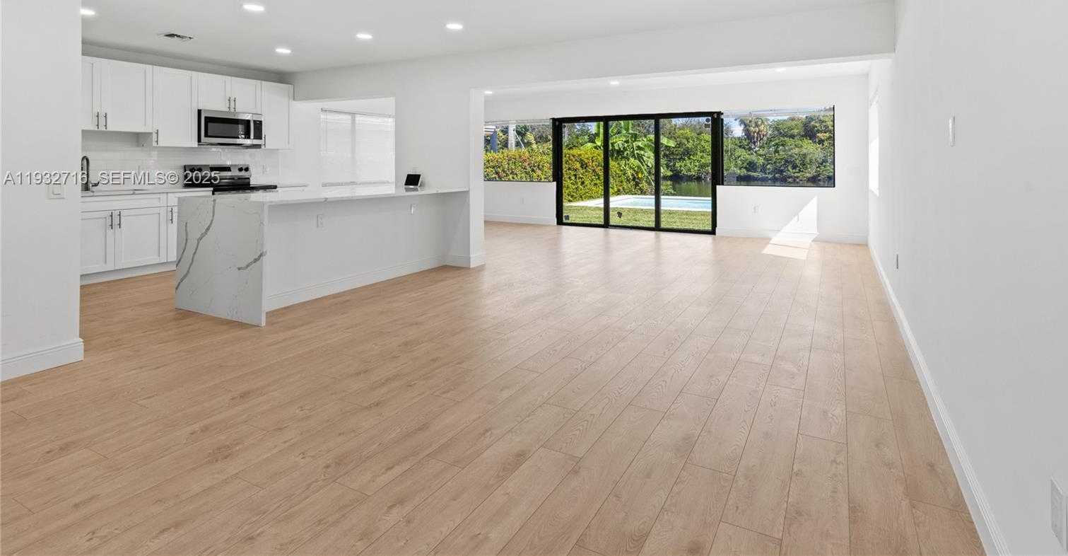 Small Image of 317 NORTH 31ST AVE, Hollywood Number 55