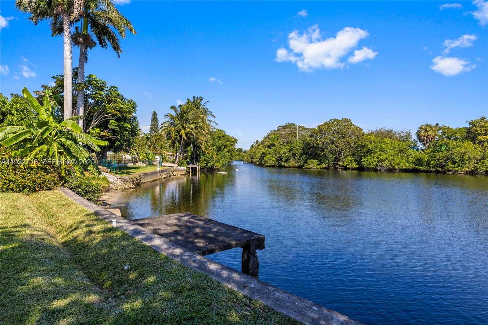 Small Image of 317 NORTH 31ST AVE, Hollywood Number 59