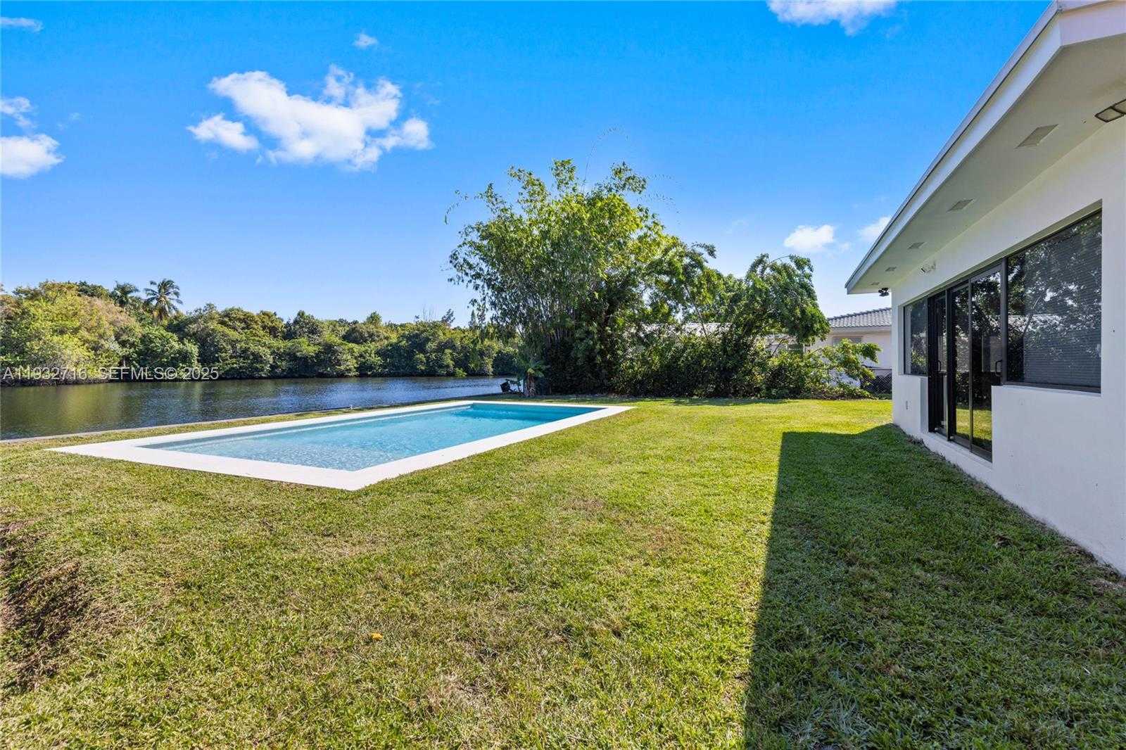 Small Image of 317 NORTH 31ST AVE, Hollywood Number 64