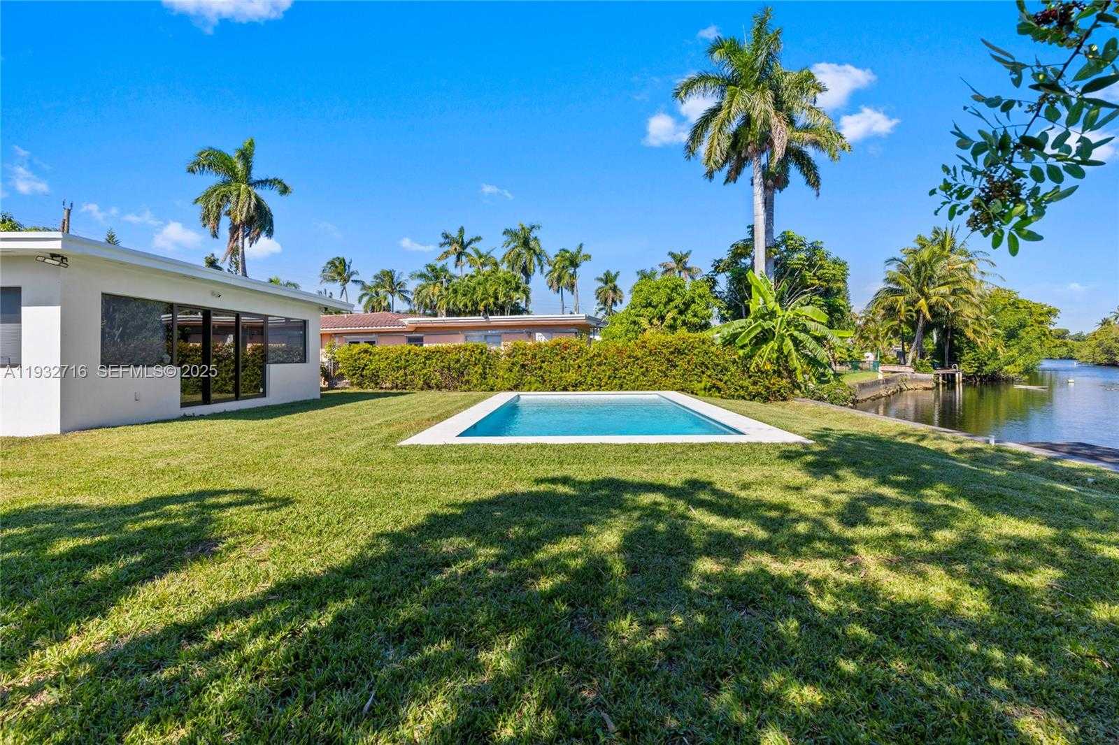 Small Image of 317 NORTH 31ST AVE, Hollywood Number 9