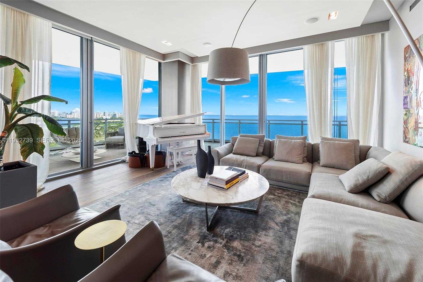 Small Image of Bal Harbour Number 10