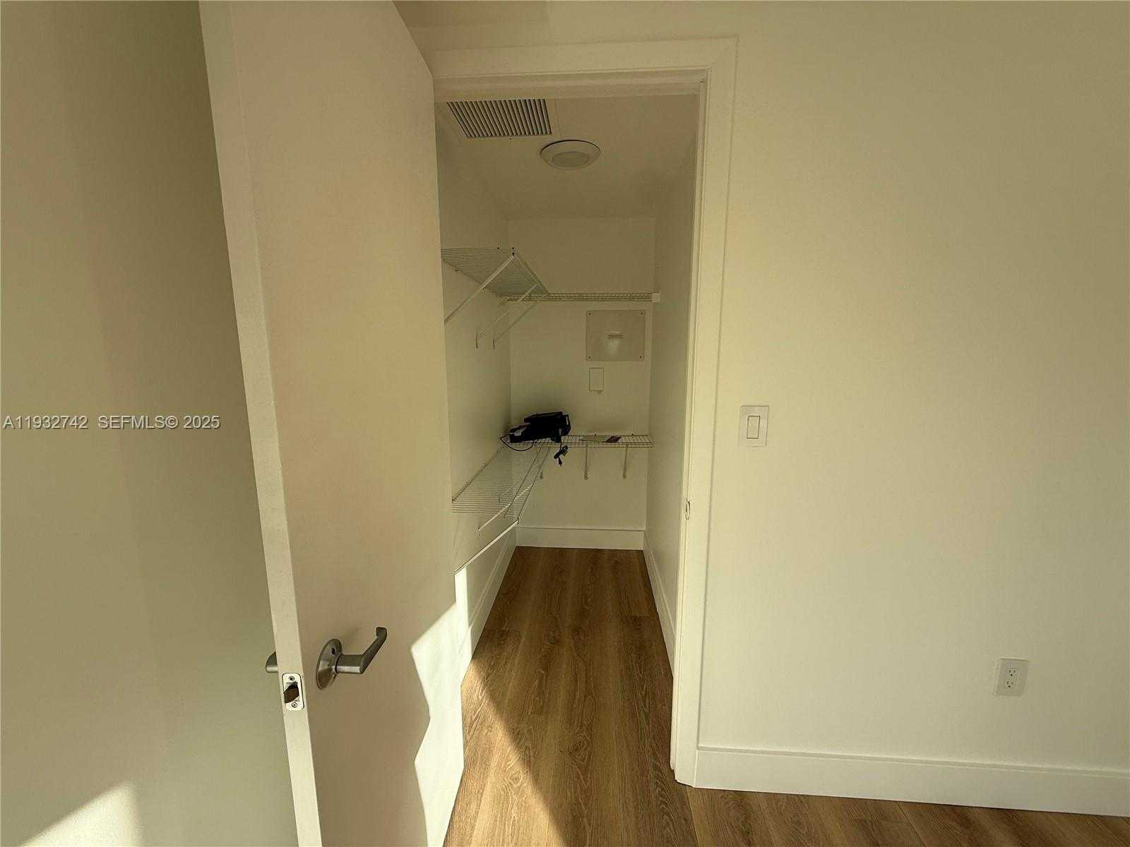 Small Image of 50 BISCAYNE BLVD #4807, Miami Number 16