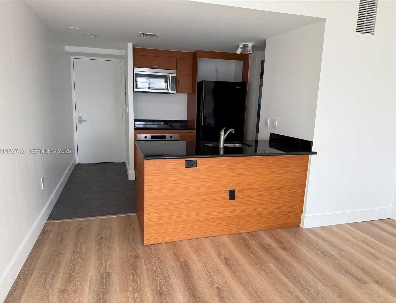 Small Image of 50 BISCAYNE BLVD #4807, Miami Number 20