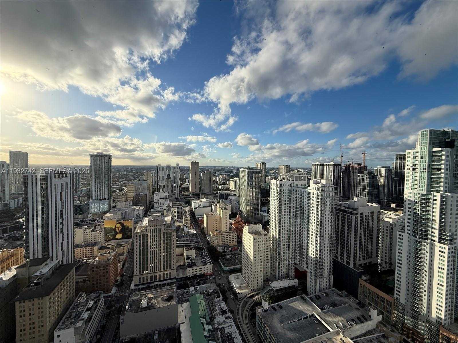 Small Image of 50 BISCAYNE BLVD #4807, Miami Number 8