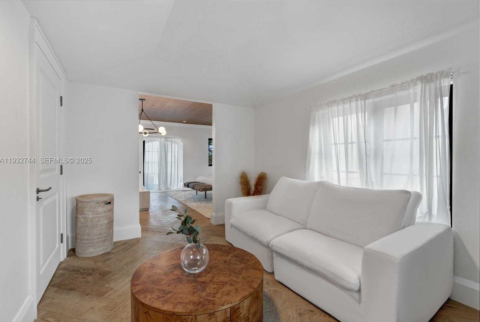 Small Image of 115 OCEAN BLVD, Golden Beach Number 14