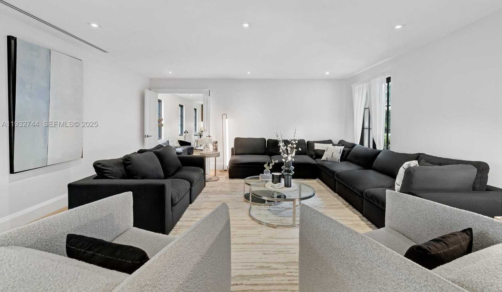 Small Image of 115 OCEAN BLVD, Golden Beach Number 28