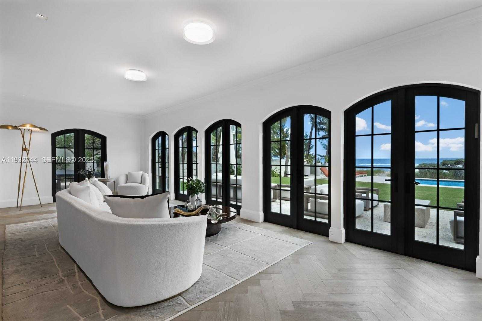 Small Image of 115 OCEAN BLVD, Golden Beach Number 3