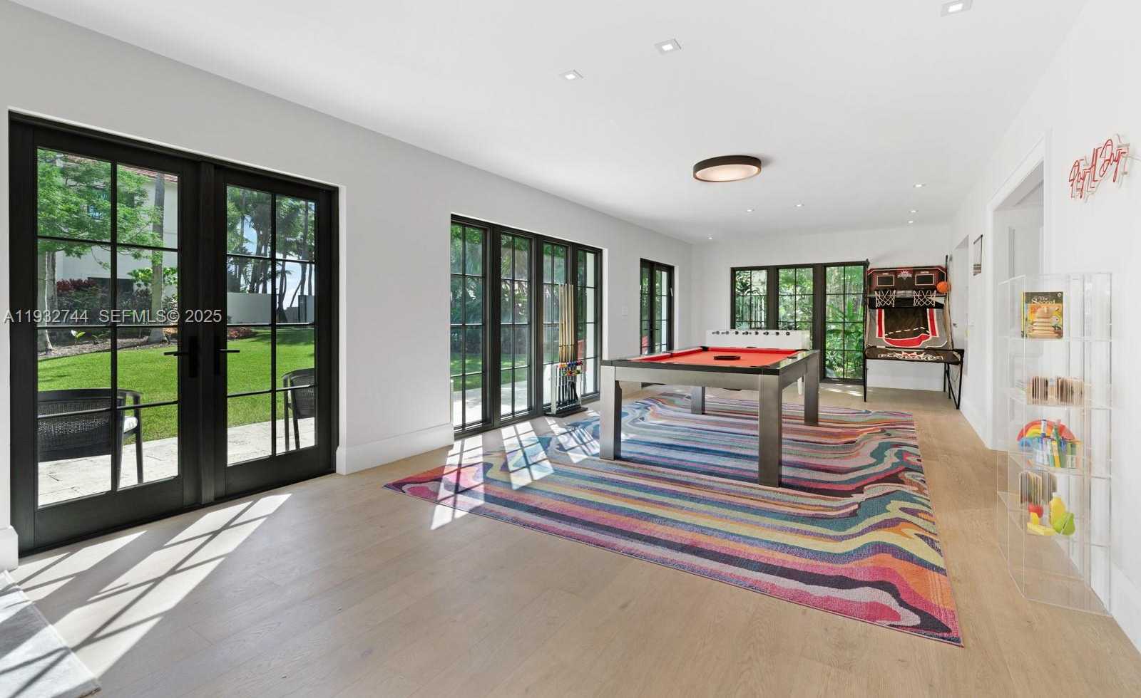 Small Image of 115 OCEAN BLVD, Golden Beach Number 46