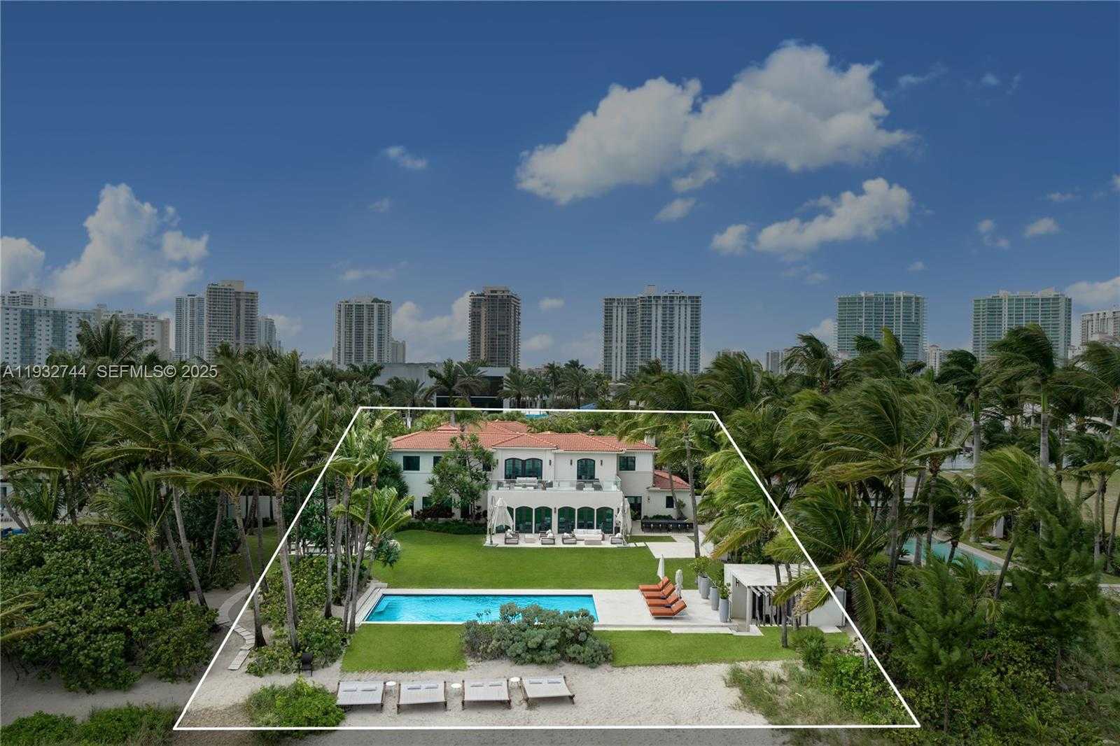 Small Image of 115 OCEAN BLVD, Golden Beach Number 48