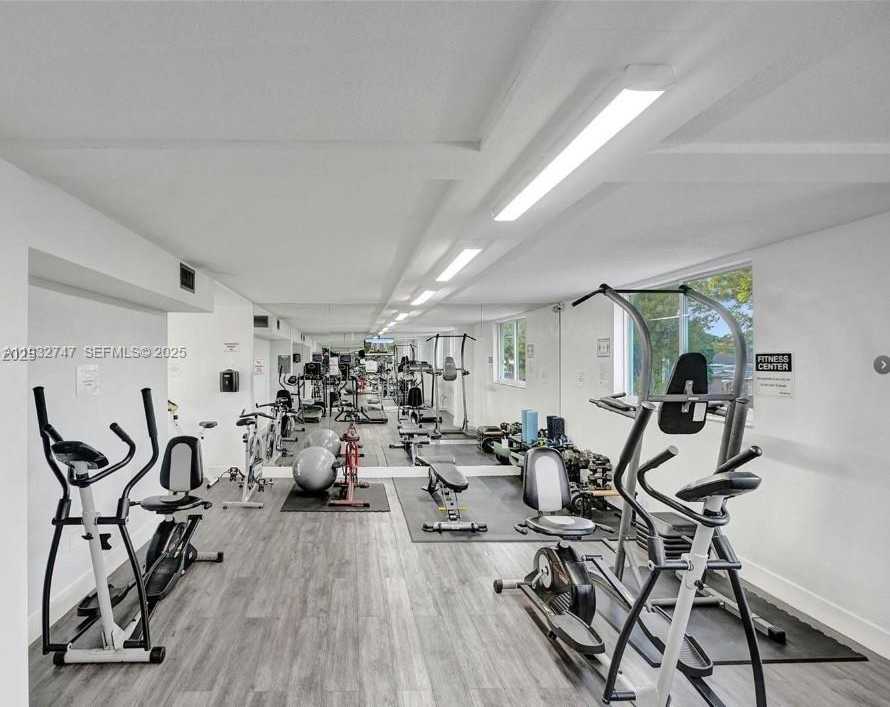 Small Image of 1251 NORTH EAST 108TH ST #705, Miami Number 30