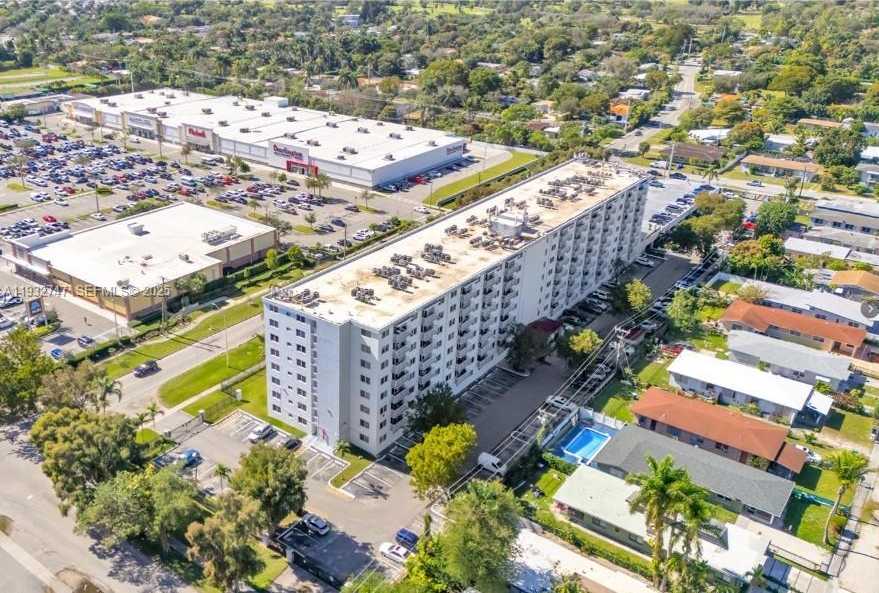 Small Image of 1251 NORTH EAST 108TH ST #705, Miami Number 34