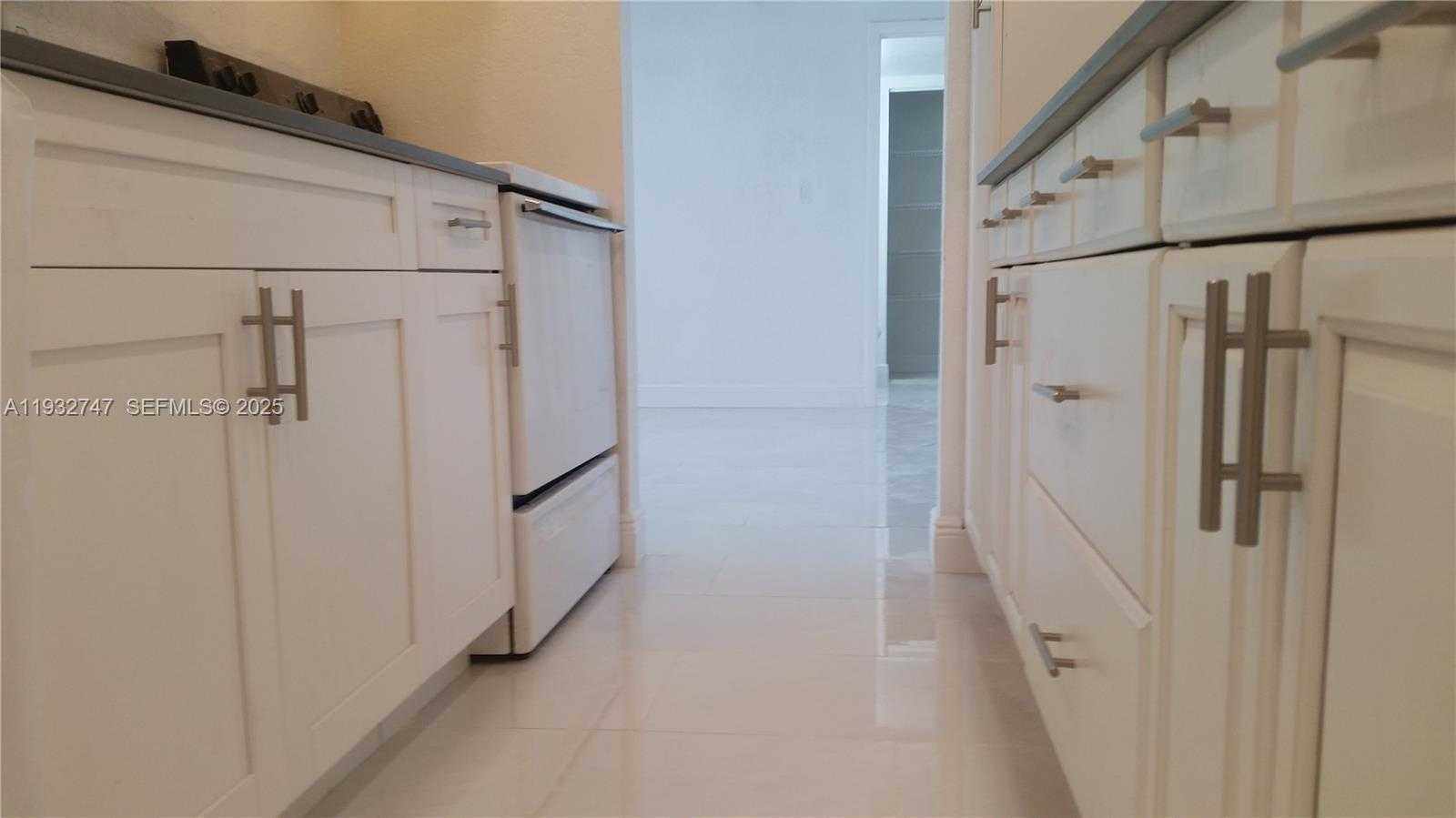 Small Image of 1251 NORTH EAST 108TH ST #705, Miami Number 8