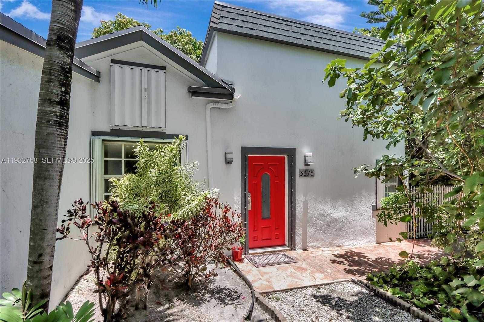 Small Image of 3375 SOUTH WEST 29TH TER #1, Miami Number 2