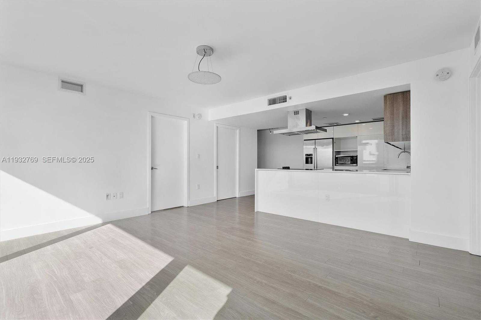 Small Image of 1025 92ND ST #707, Bay Harbor Islands Number 13