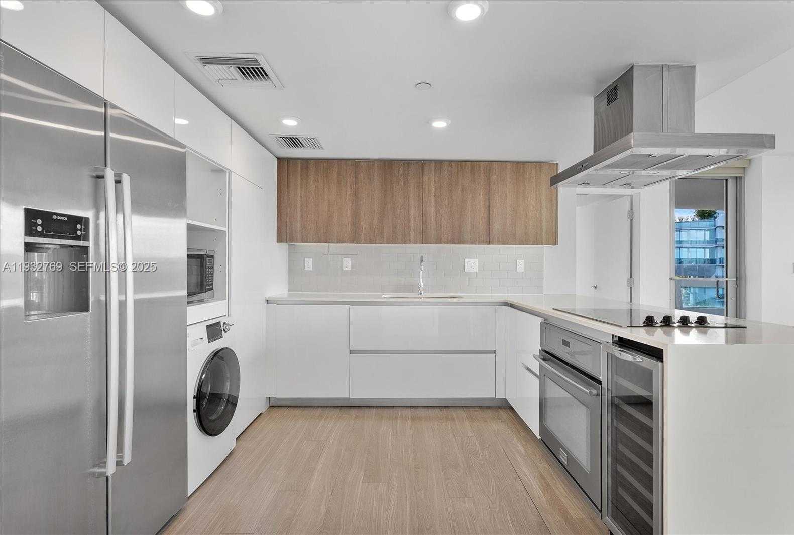 Small Image of 1025 92ND ST #707, Bay Harbor Islands Number 16