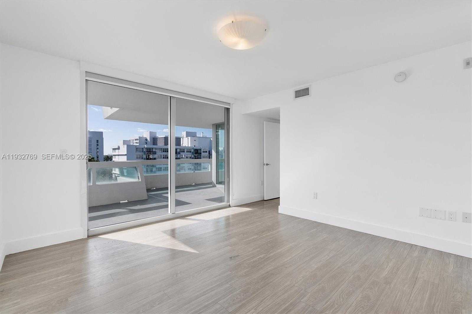 Small Image of 1025 92ND ST #707, Bay Harbor Islands Number 20