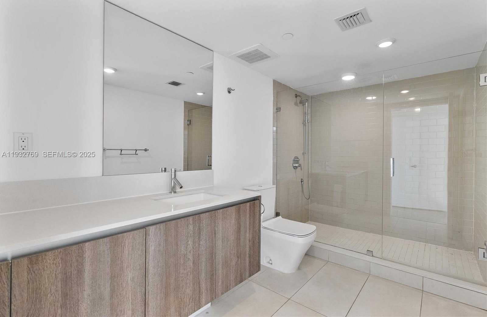 Small Image of 1025 92ND ST #707, Bay Harbor Islands Number 22