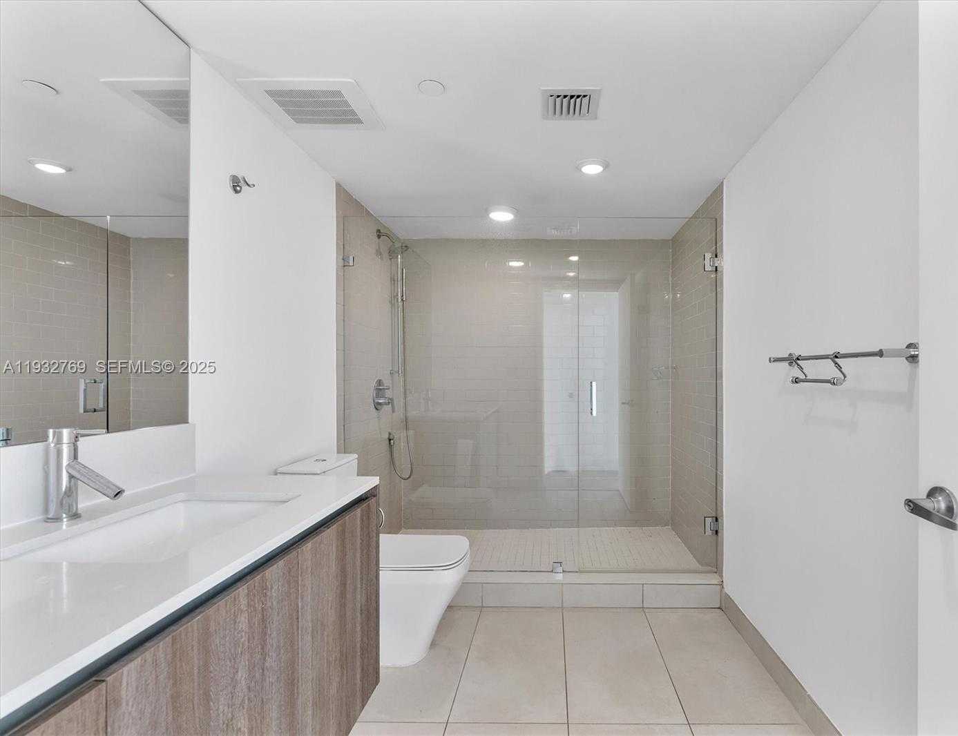 Small Image of 1025 92ND ST #707, Bay Harbor Islands Number 23