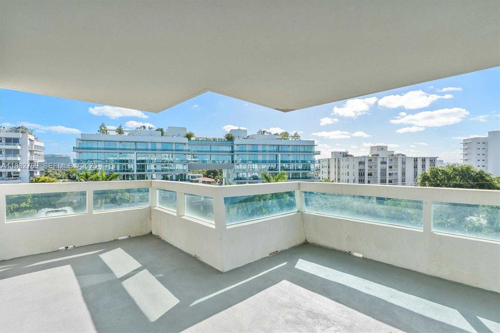 Small Image of 1025 92ND ST #707, Bay Harbor Islands Number 25