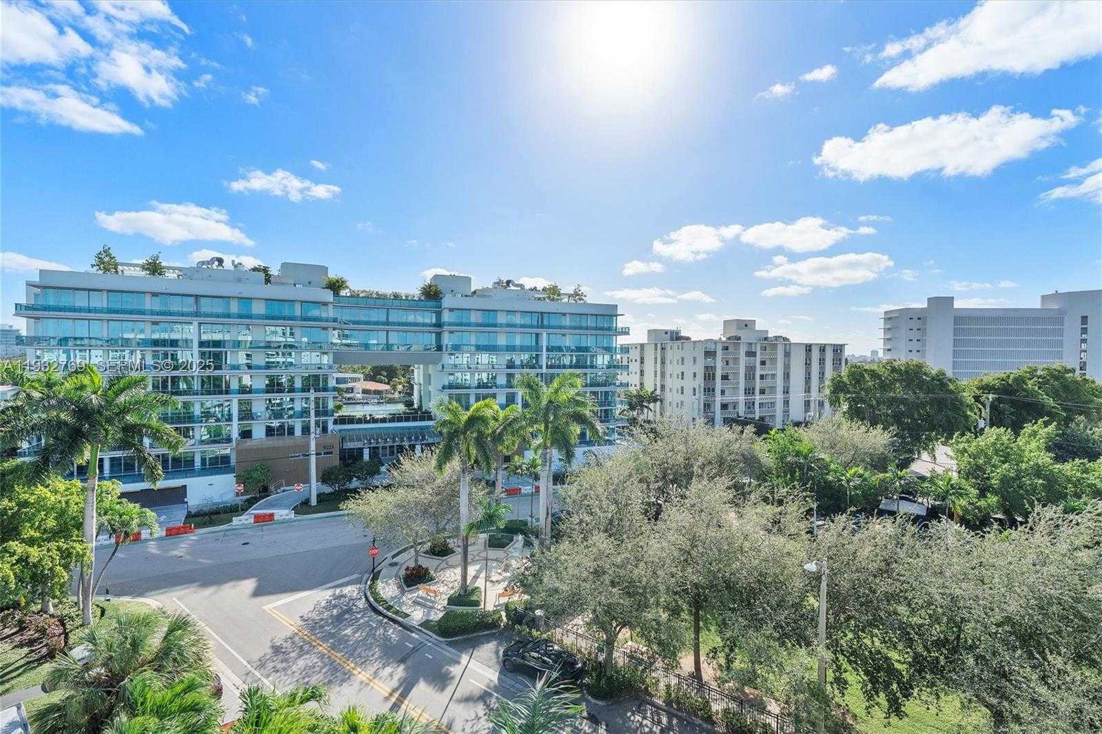 Small Image of 1025 92ND ST #707, Bay Harbor Islands Number 28