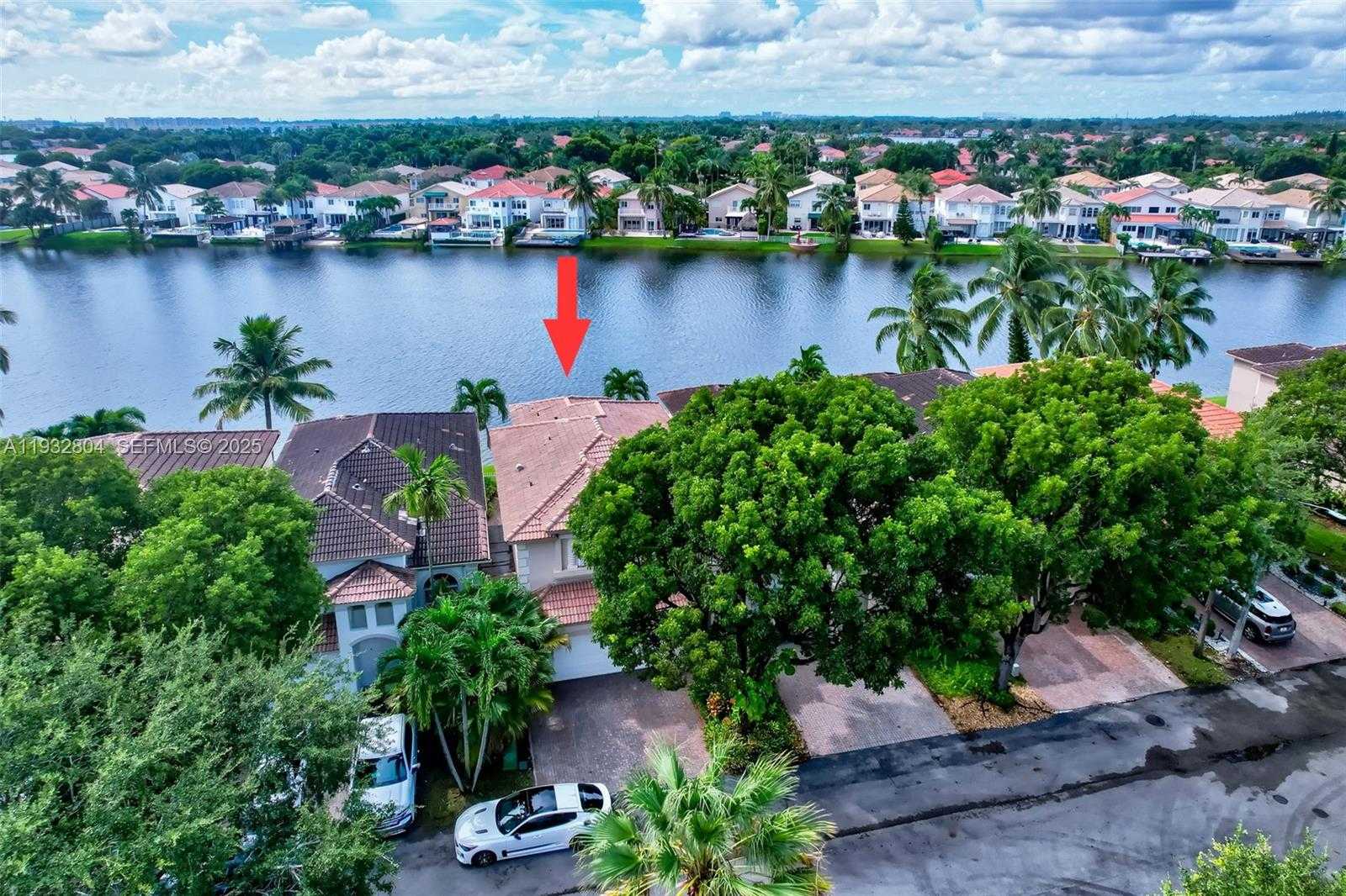 Small Image of 11160 NORTH WEST 73RD ST, Doral Number 2