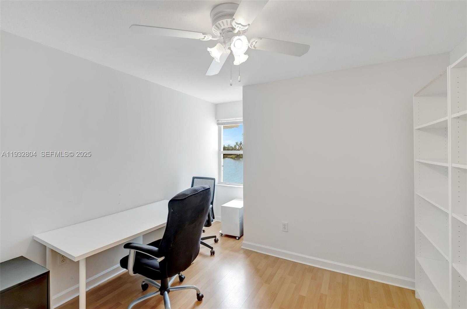 Small Image of 11160 NORTH WEST 73RD ST, Doral Number 43