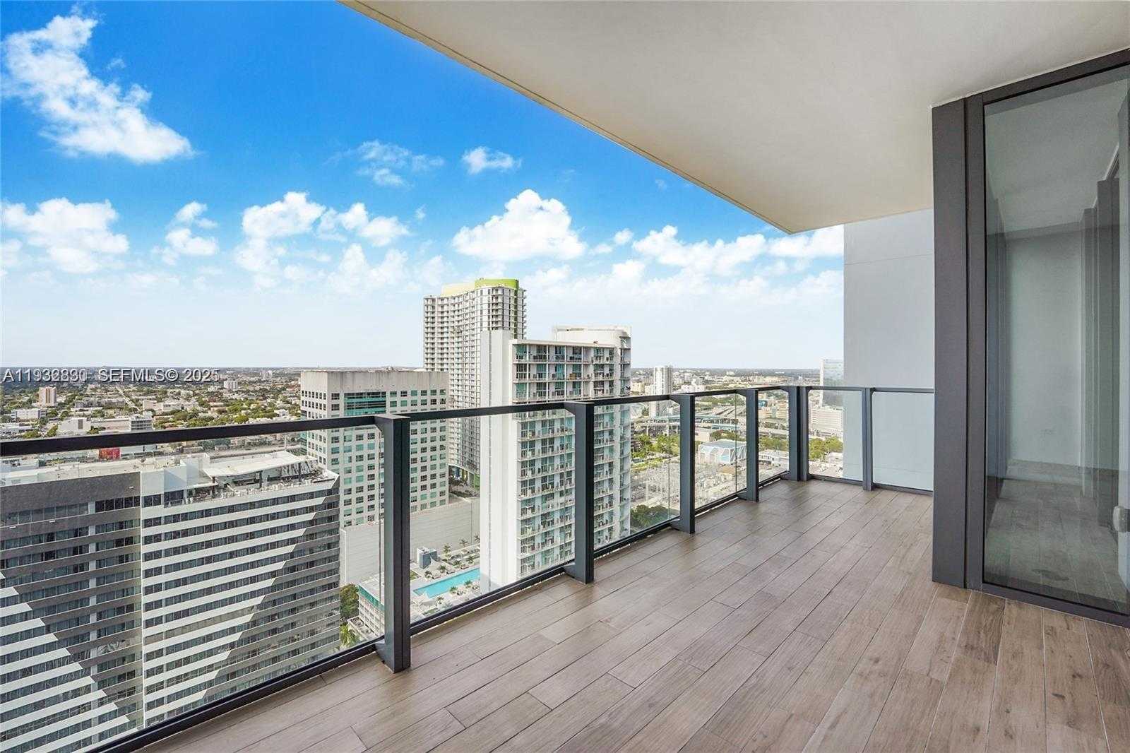Small Image of 88 SOUTH WEST 7TH ST #2708, Miami Number 2