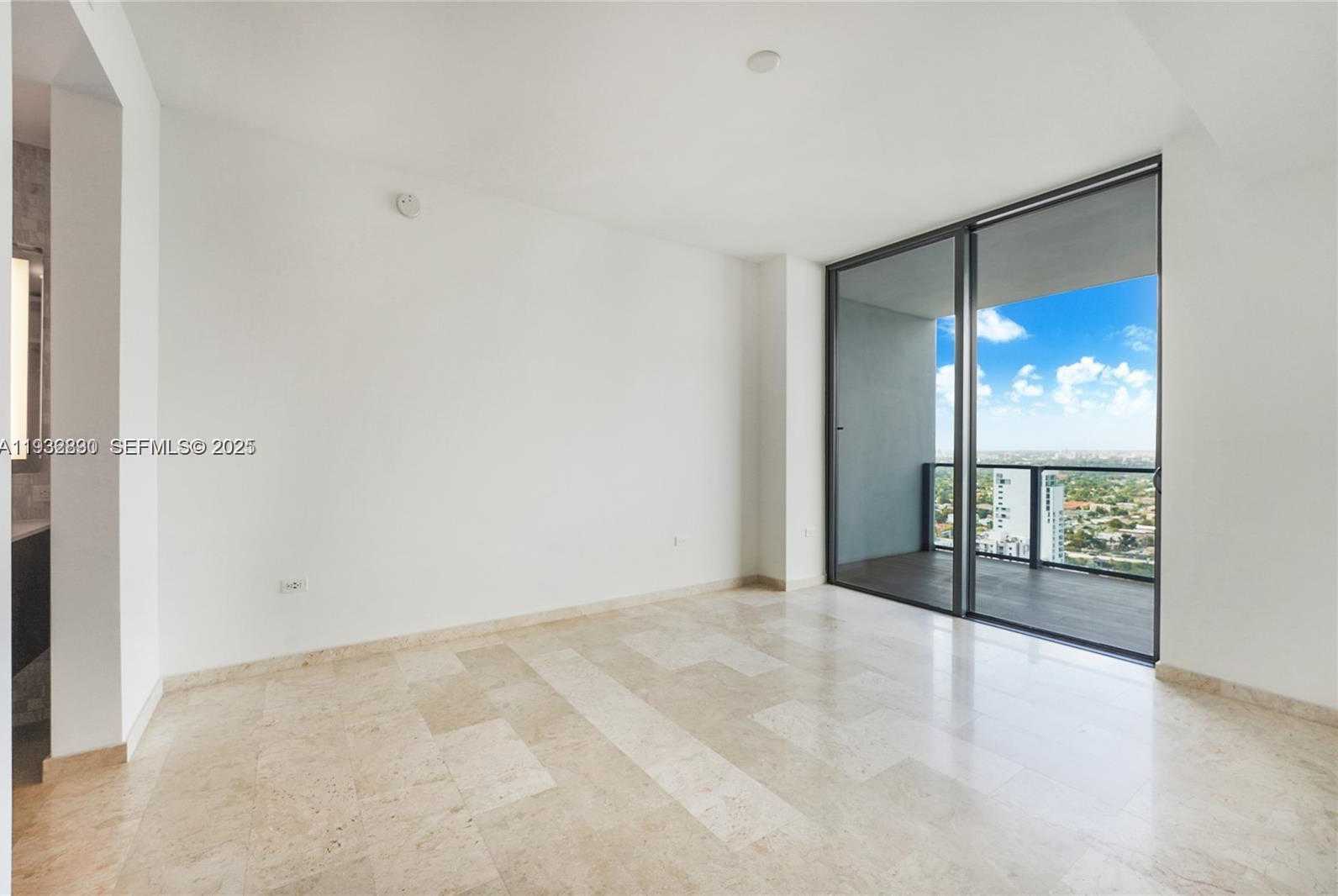 Small Image of 88 SOUTH WEST 7TH ST #2708, Miami Number 8