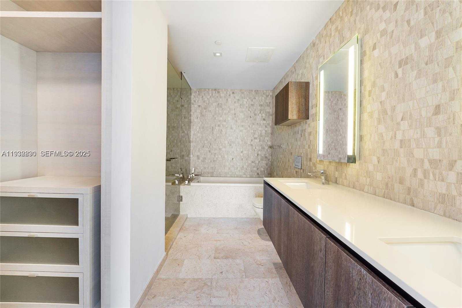 Small Image of 88 SOUTH WEST 7TH ST #2708, Miami Number 9