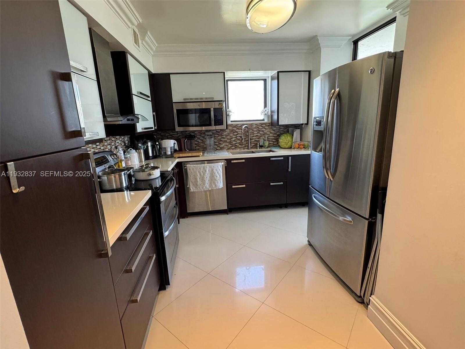 Small Image of 3300 NORTH EAST 192ND ST #PH01, Aventura Number 11