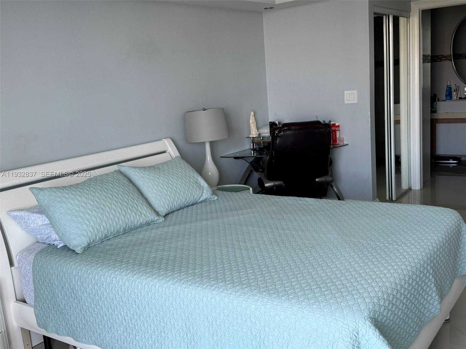 Small Image of 3300 NORTH EAST 192ND ST #PH01, Aventura Number 14