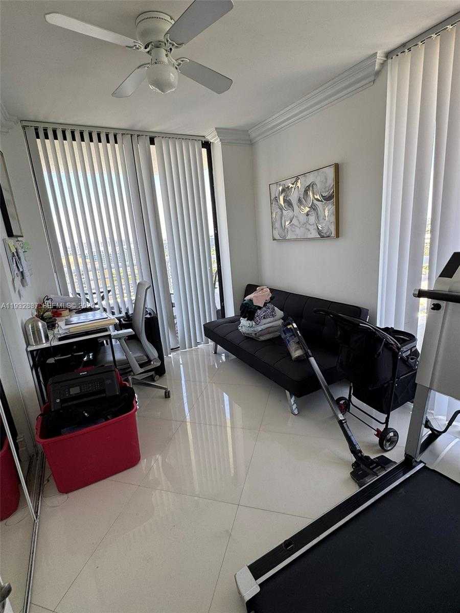 Small Image of 3300 NORTH EAST 192ND ST #PH01, Aventura Number 21