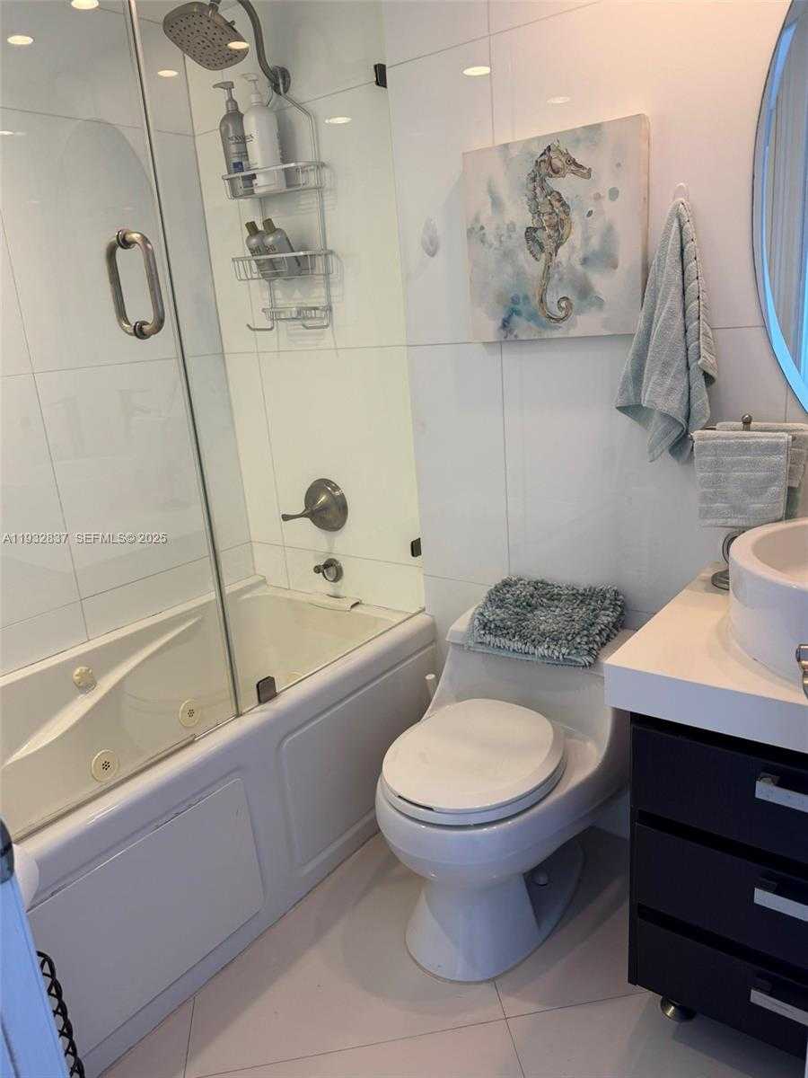 Small Image of 3300 NORTH EAST 192ND ST #PH01, Aventura Number 23