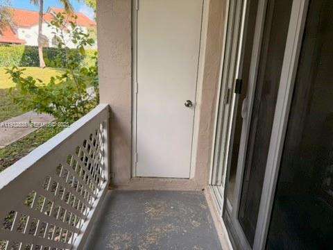 Small Image of 6755 NORTH WEST 175TH LN #M-9, Hialeah Number 23