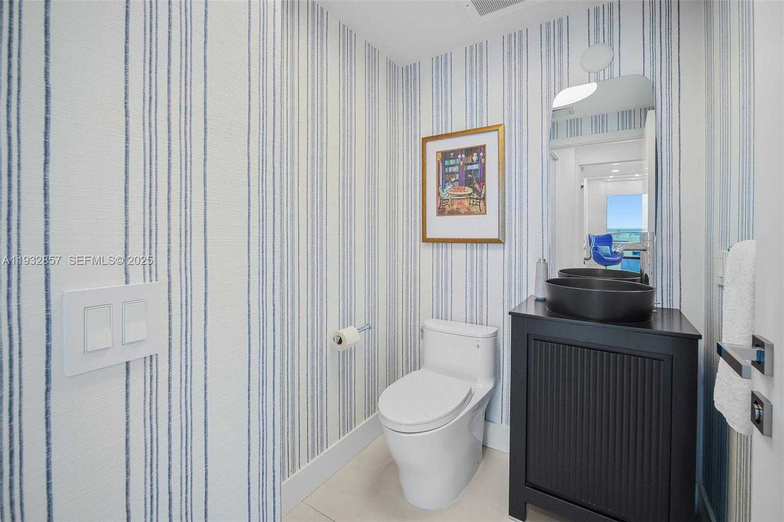 Small Image of 6899 COLLINS AVENUE #1001, Miami Beach Number 18