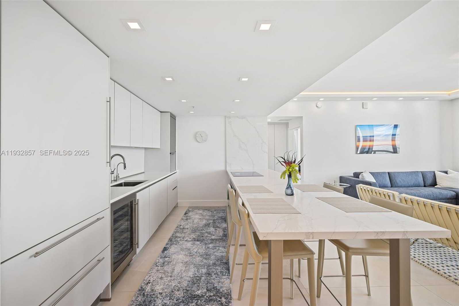 Small Image of 6899 COLLINS AVENUE #1001, Miami Beach Number 6