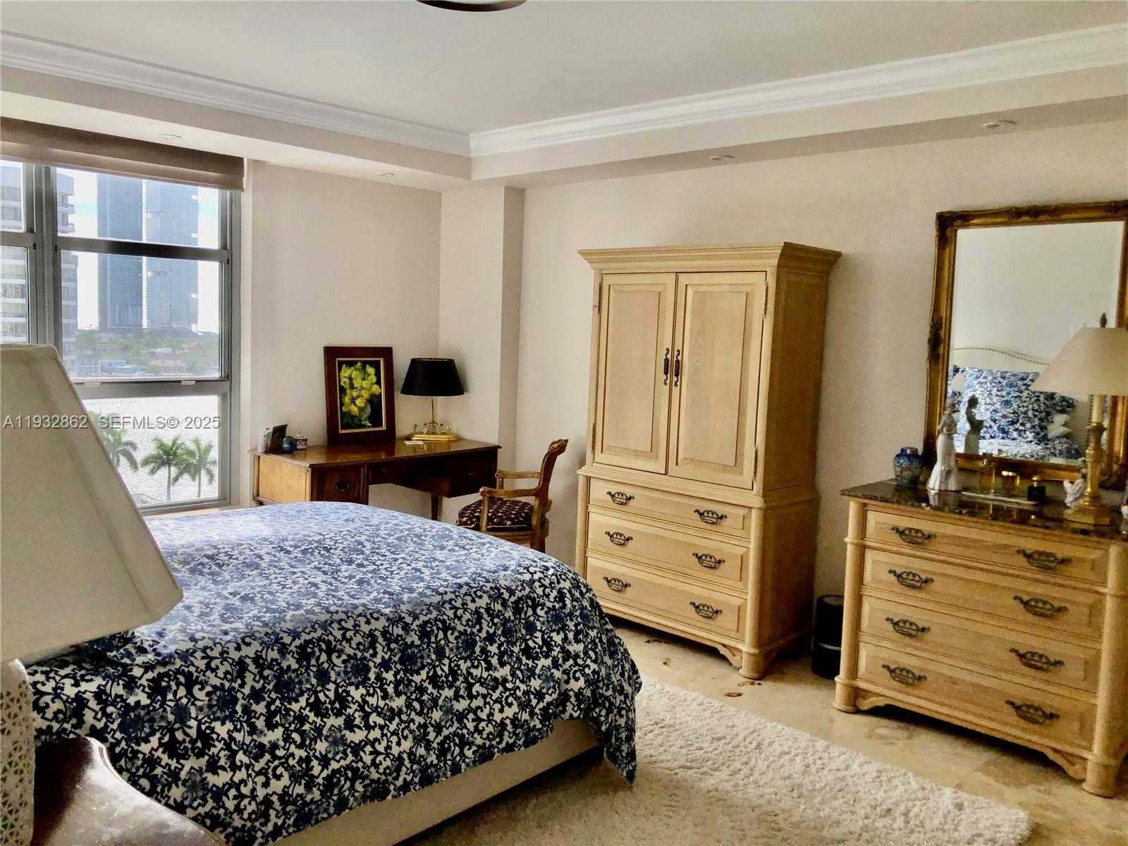 Small Image of 3530 MYSTIC POINTE DR #1212, Aventura Number 8