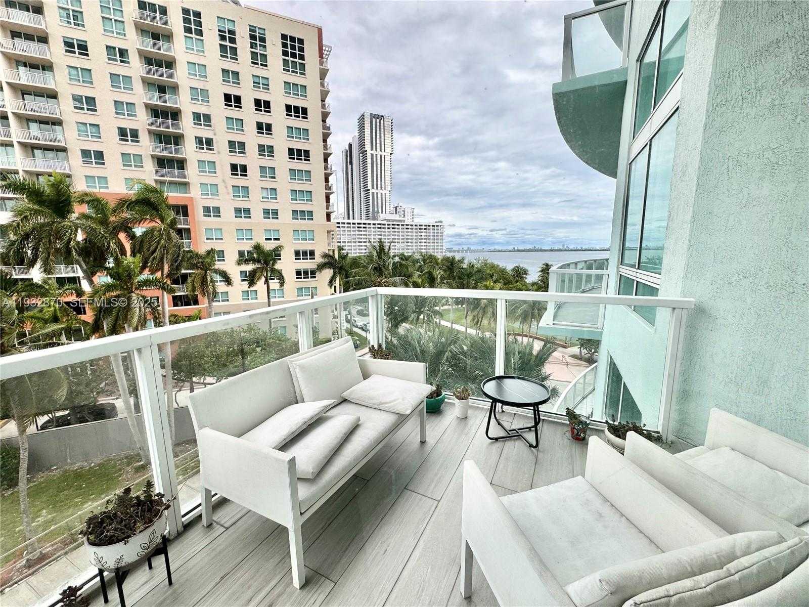 Small Image of 1900 NORTH BAYSHORE DR #710, Miami Number 13