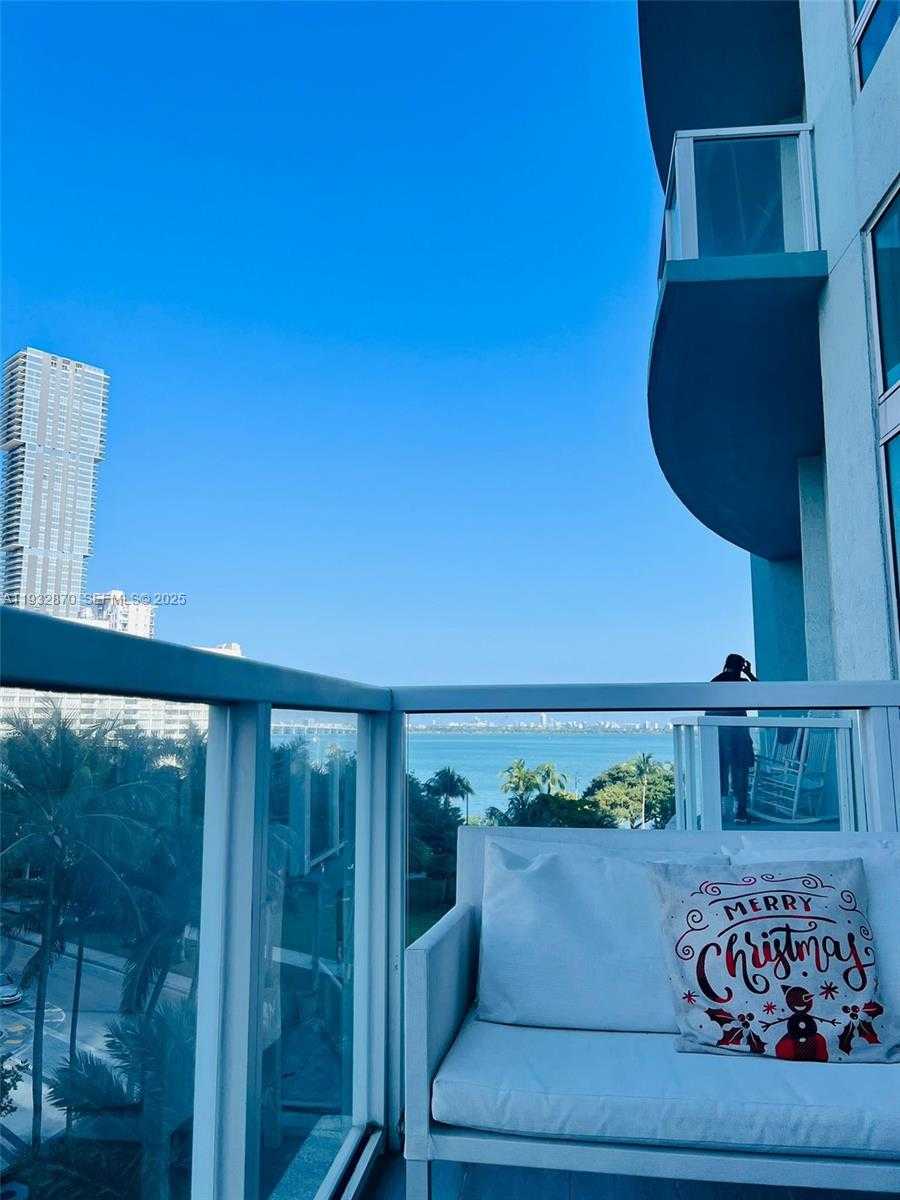 Small Image of 1900 NORTH BAYSHORE DR #710, Miami Number 18