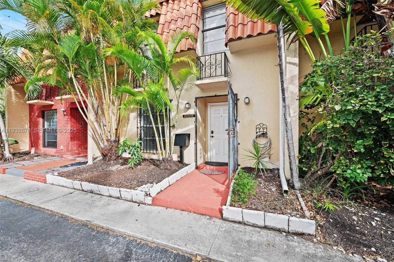 Small Image of 16681 NORTH EAST 35TH AVE #3, North Miami Beach Number 2