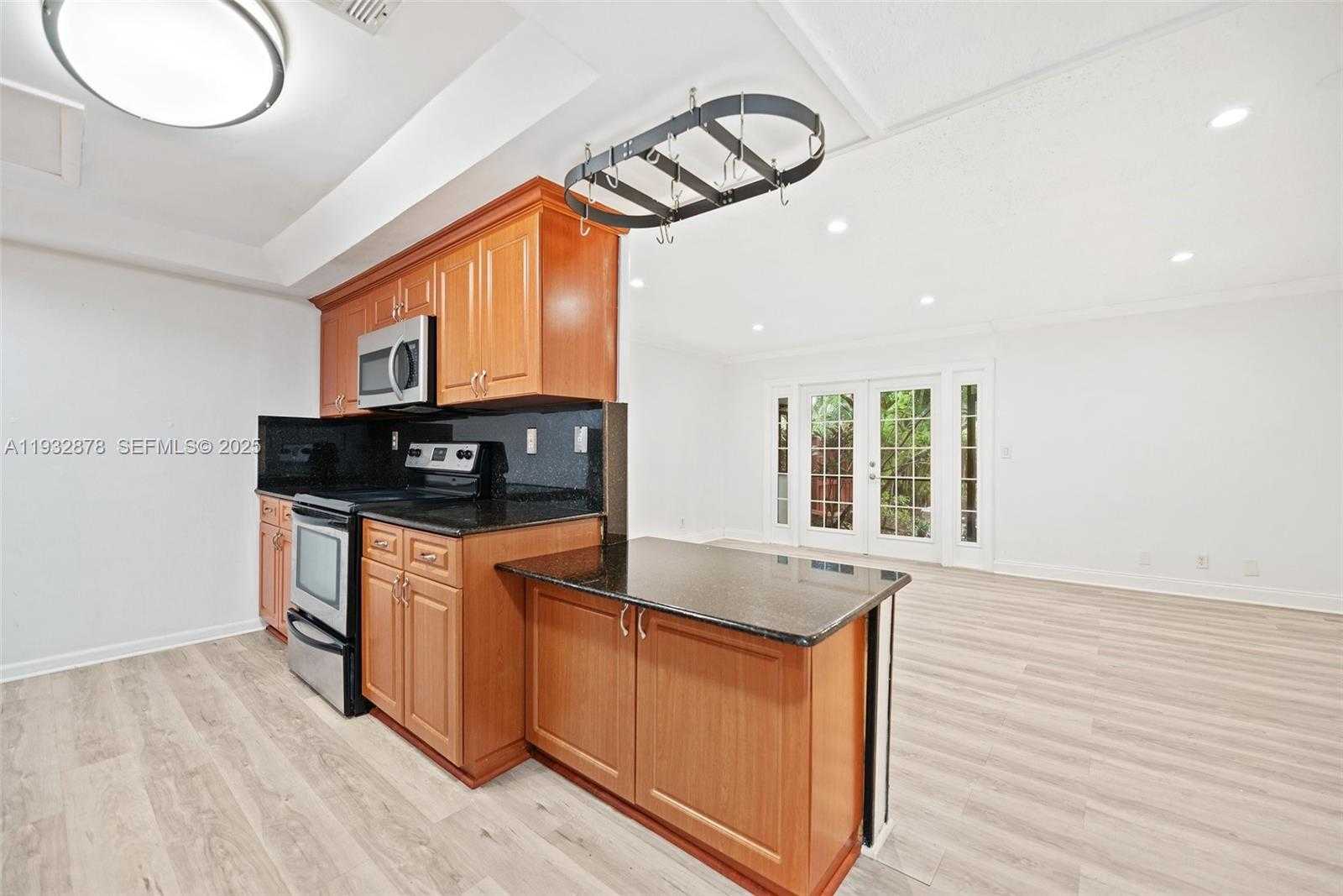 Small Image of 16681 NORTH EAST 35TH AVE #3, North Miami Beach Number 5