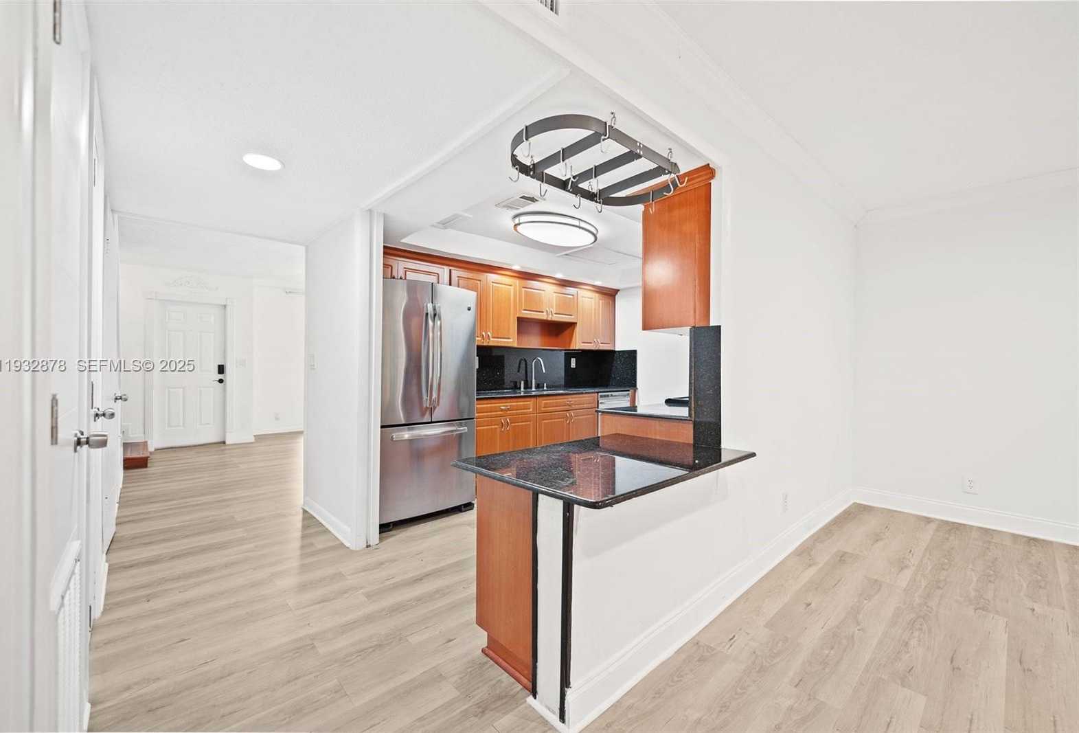 Small Image of 16681 NORTH EAST 35TH AVE #3, North Miami Beach Number 6