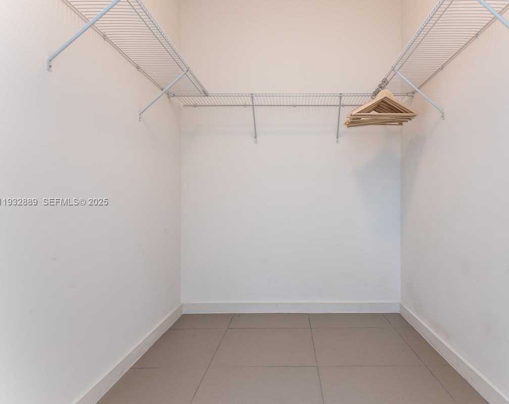 Small Image of 999 SOUTH WEST 1ST AVE #3216, Miami Number 14