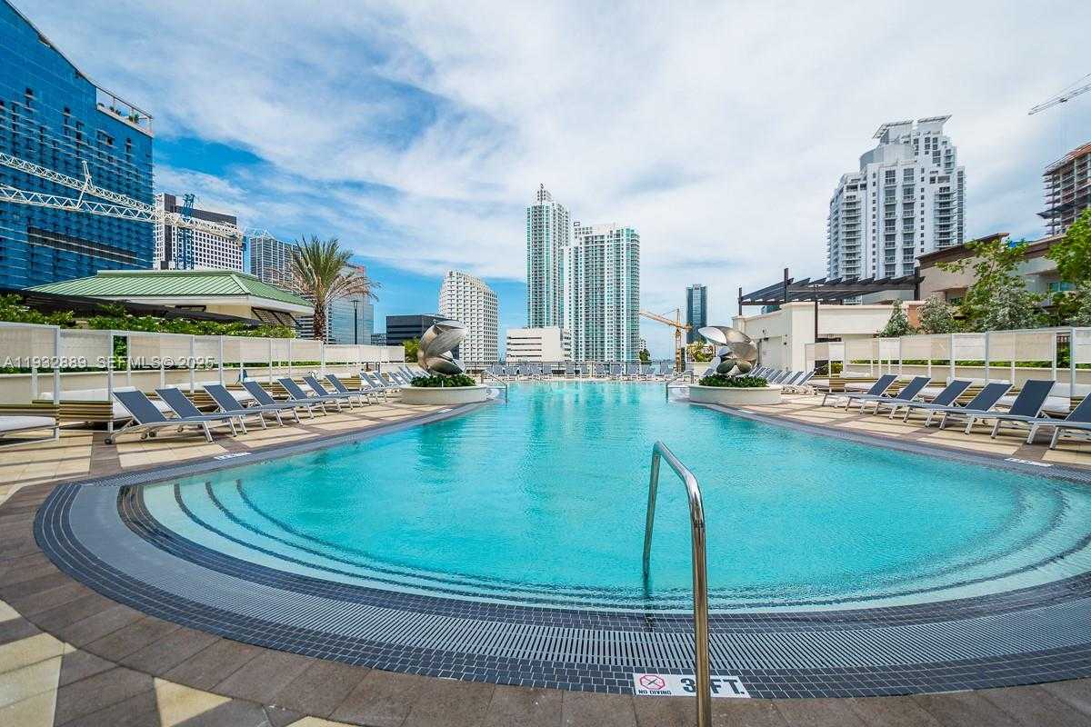 Small Image of 999 SOUTH WEST 1ST AVE #3216, Miami Number 23