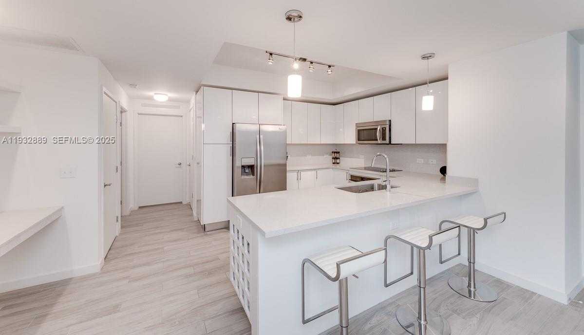 Small Image of 999 SOUTH WEST 1ST AVE #3216, Miami Number 6