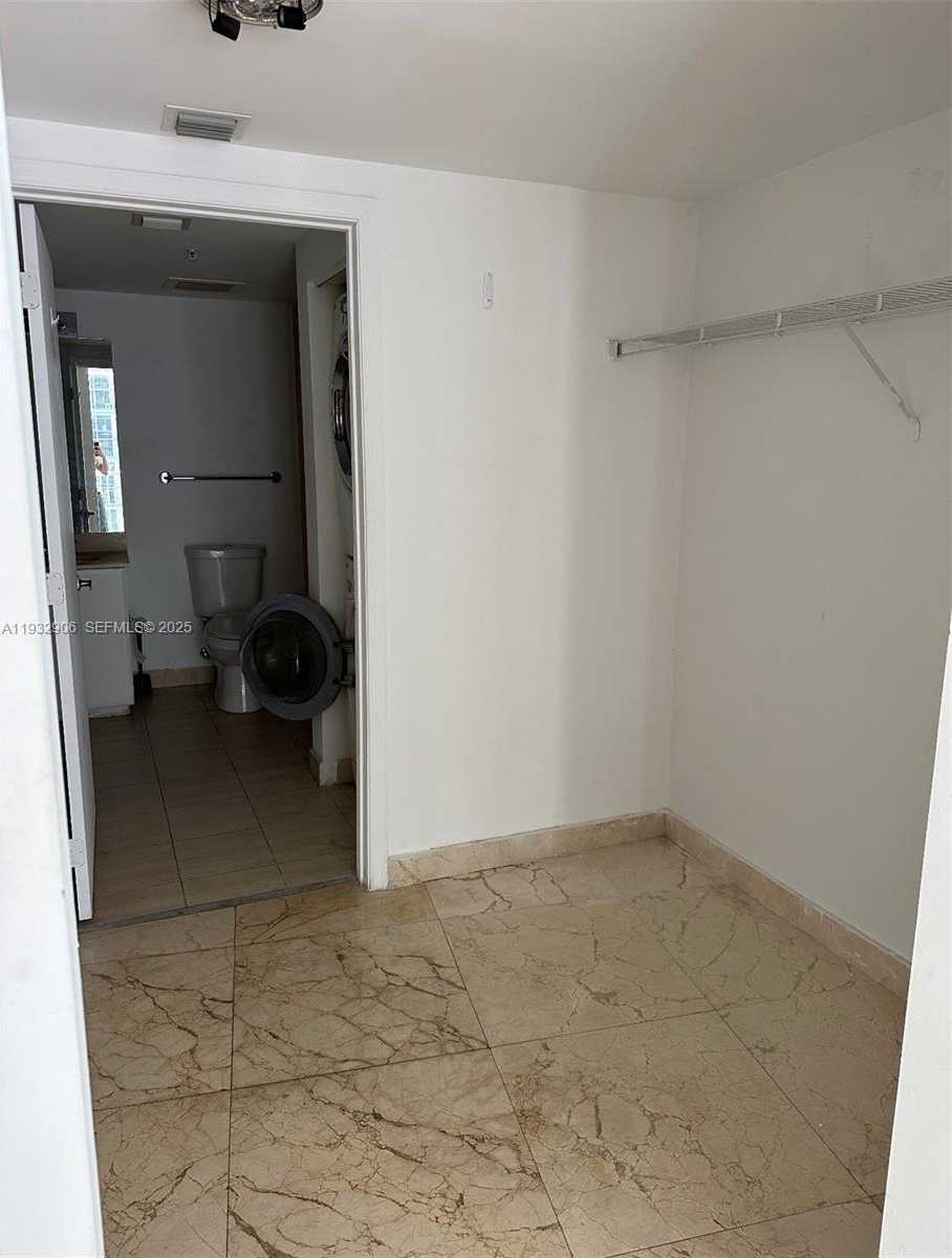 Small Image of 1750 NORTH BAYSHORE DR #2603, Miami Number 4