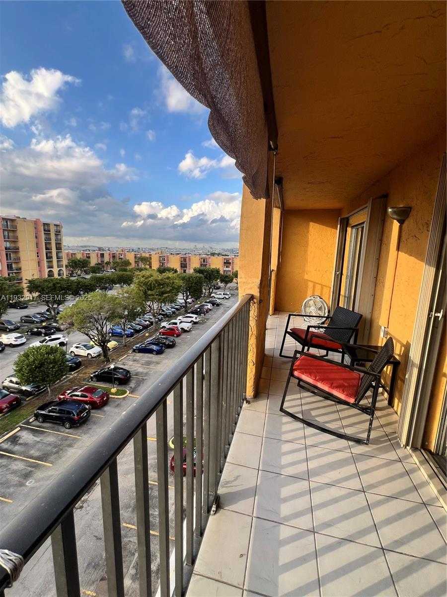 Small Image of 4717 NORTH WEST 7TH ST #601-10, Miami Number 8