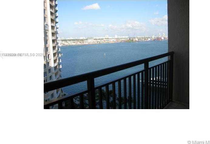 Small Image of 540 BRICKELL KEY DR #826, Miami Number 34