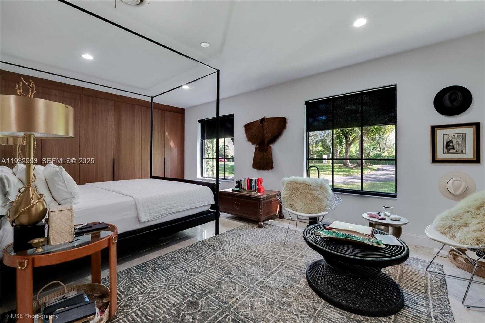 Small Image of 10700 OLD CUTLER RD, Coral Gables Number 11